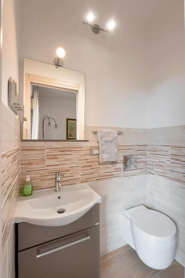 Ancient Roman Style - 7Th Floor - Exclusive Apt 아파트